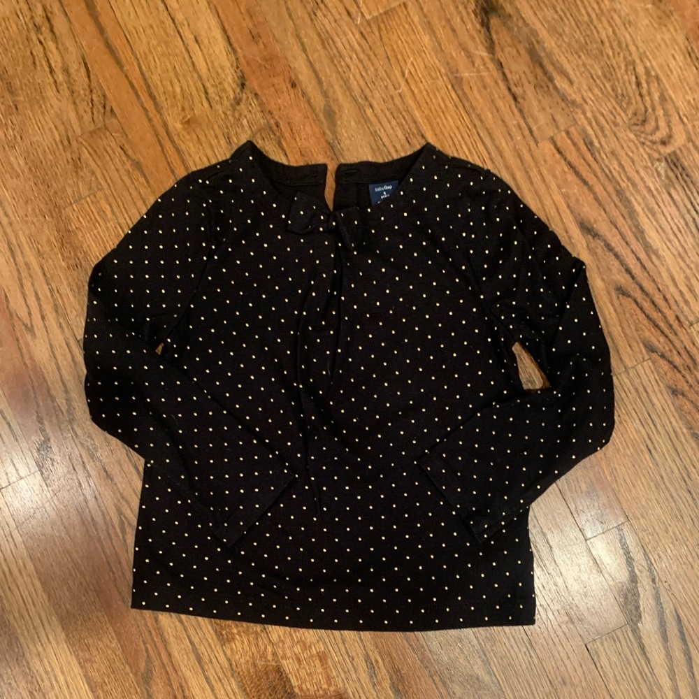 Baby Gap Toddler girls black and gold pleated shirt. Adorable! Perfect condition
